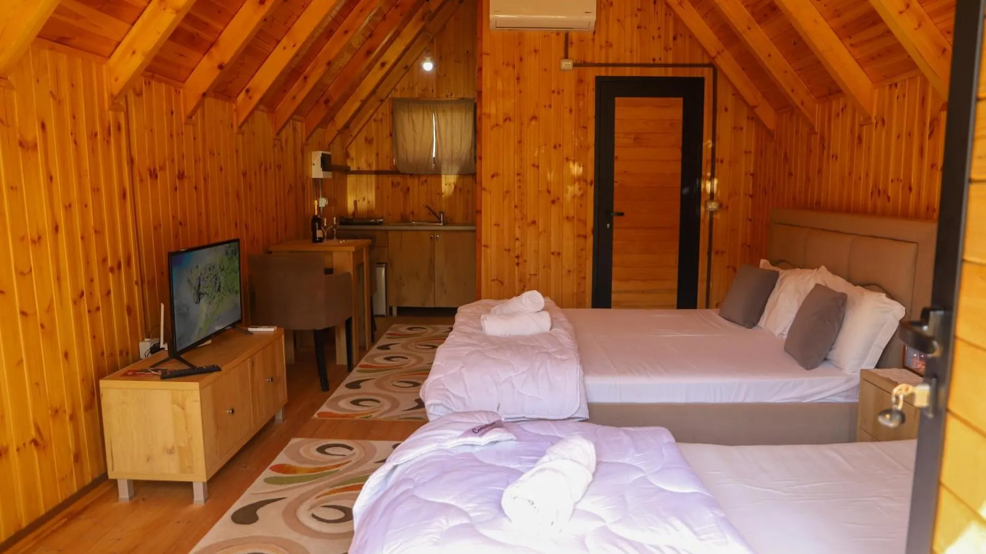 فيلا Wood House بيرات فيلة