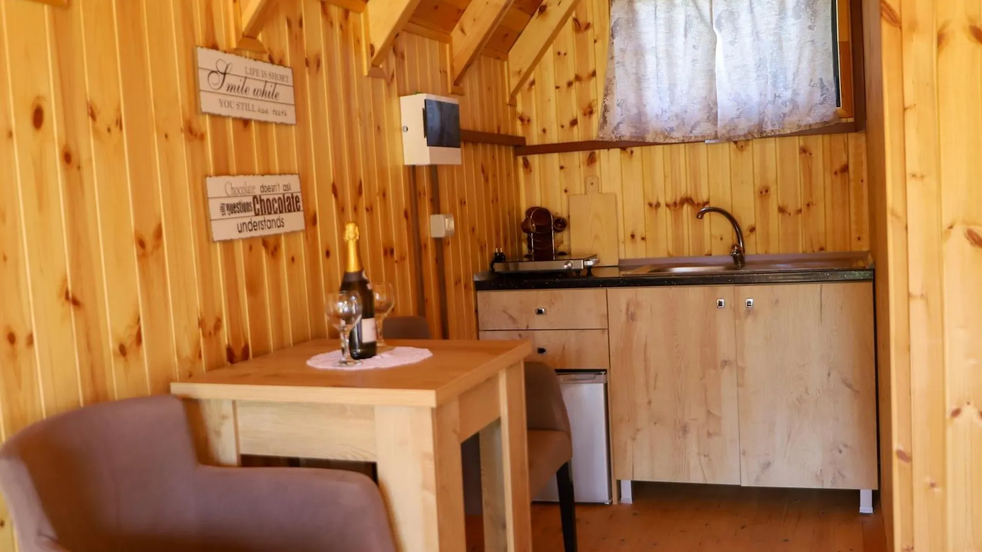 Villa Wood House Berat 0*,  Albanien