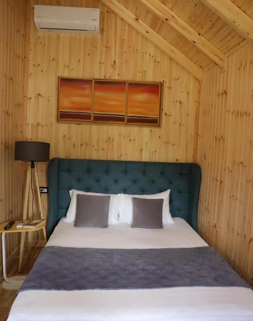 فيلة فيلا Wood House بيرات